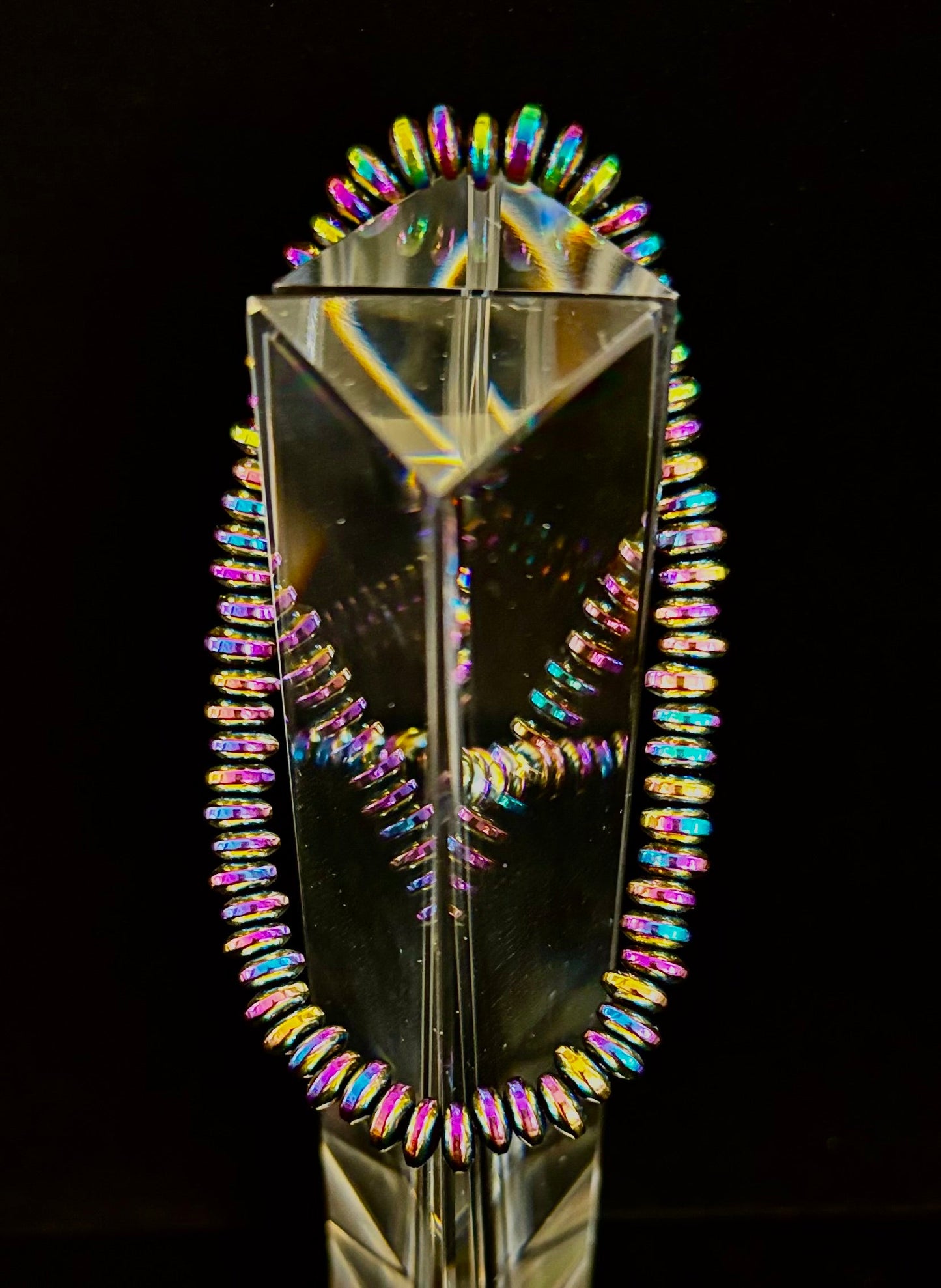 🌈 Rainbow Hue Metal Bracelet – Medium to Large Wrists